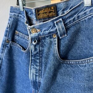 Eddie Bauer Outdoor Outfitter The Original 90s style blue jeans